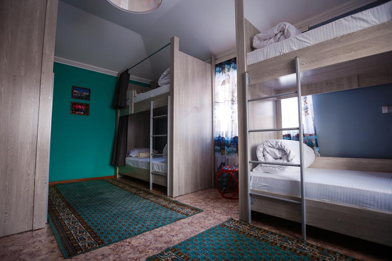 Mountain Road Hostel Ałma Ata Zewnętrze zdjęcie