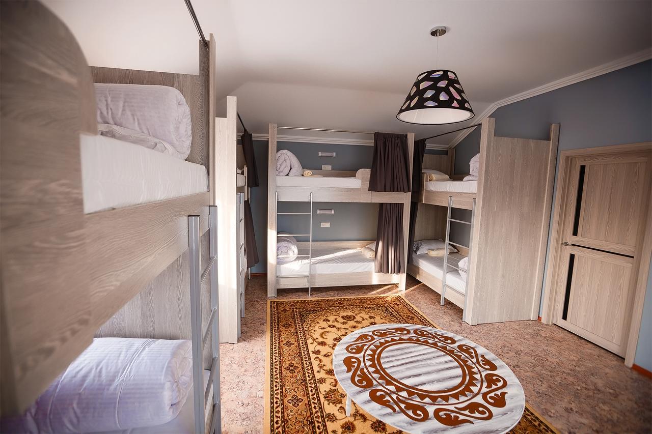 Mountain Road Hostel Ałma Ata Zewnętrze zdjęcie