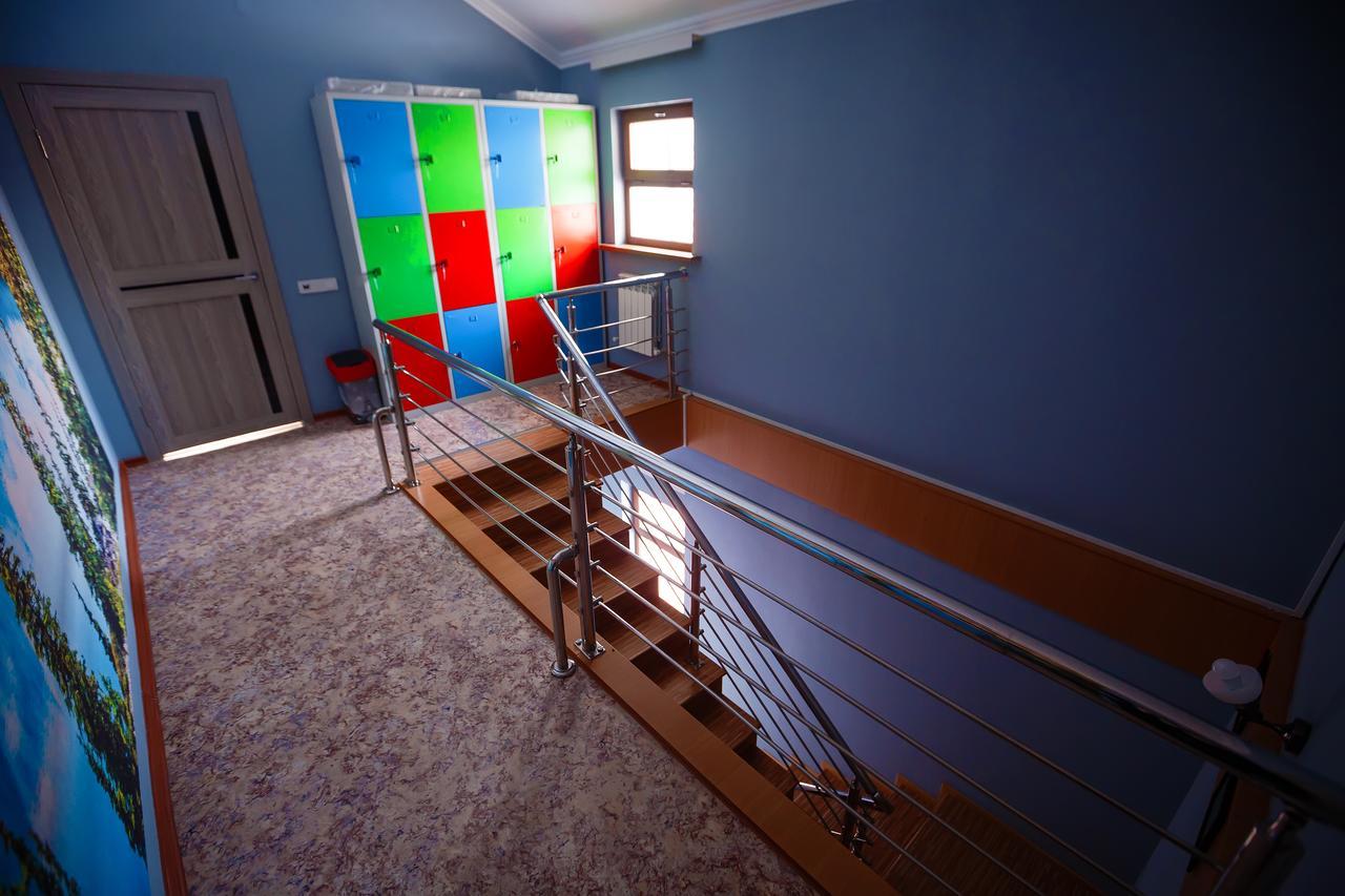 Mountain Road Hostel Ałma Ata Zewnętrze zdjęcie